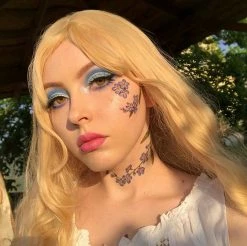 Unzzy HOT SALE Golden Long Roll Wig KF90552