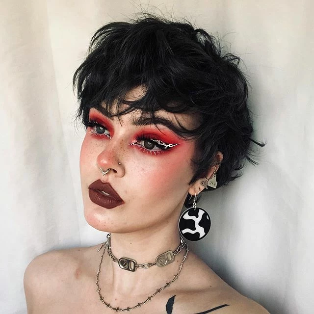 Unzzy HOT SALE Harajuku Short Roll Wig KF81181 1 Unzzy HOT SALE Harajuku Short Roll Wig KF81181