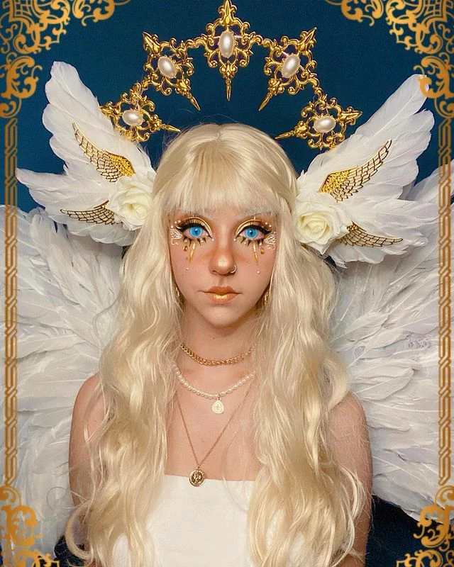 Unzzy White Long Curly Wig KF81264 HOT SALE 5 Unzzy White Long Curly Wig KF81264 HOT SALE