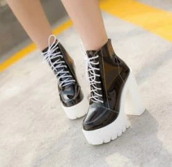 Unzzy Harajuku Fashion Transparent Shoes KF20124