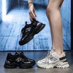 Unzzy Versatile Casual Sneakers KF60014