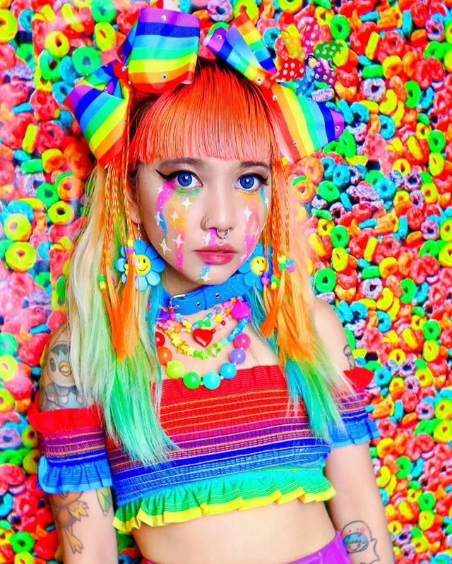 Unzzy Iridescent Striped Shoulder Top KF2305 1 Unzzy Iridescent Striped Shoulder Top KF2305