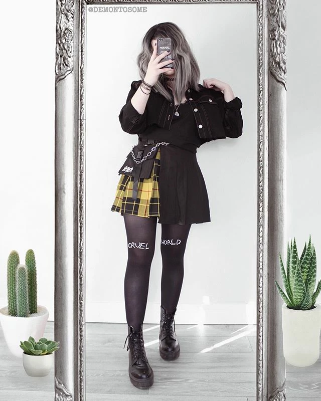 Unzzy HOT SALE Ulzzang Black Plaid Skirt KF90116 16 Unzzy HOT SALE Ulzzang Black Plaid Skirt KF90116