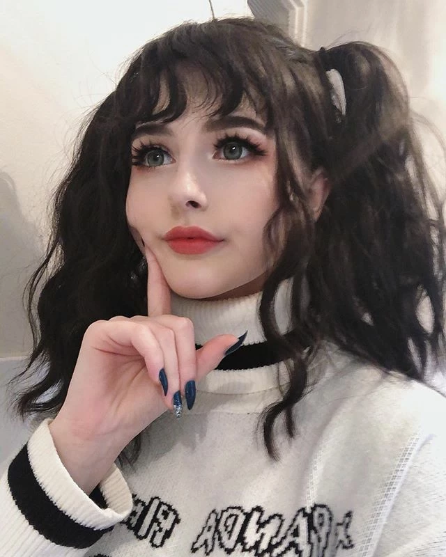 Unzzy Black Brown Roll Wig KF9241 Newest Wig 2 Unzzy Black Brown Roll Wig KF9241 Newest Wig