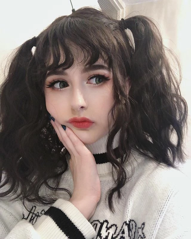 Unzzy Black Brown Roll Wig KF9241 Newest Wig 1 Unzzy Black Brown Roll Wig KF9241 Newest Wig