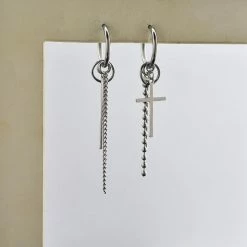 Unzzy BTS Unisex Stud Earrings（Only Oneï¼?KF9293