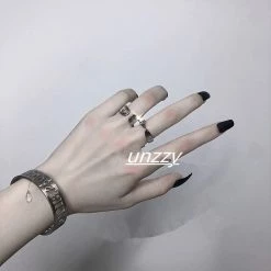 Unzzy Punk Silver Ring KF90782