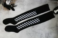 Unzzy Comfortable Letter Socks KF80087