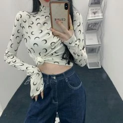 Unzzy Moon Turtleneck Long Sleeve T-Shirt KF82610 HOT SALE