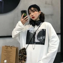 Unzzy Unisex Long Sleeve T-Shirt KF90390