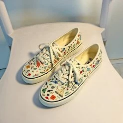 Unzzy Hand Drawn Doodle Canvas Shoes KF9543 HOT SALE