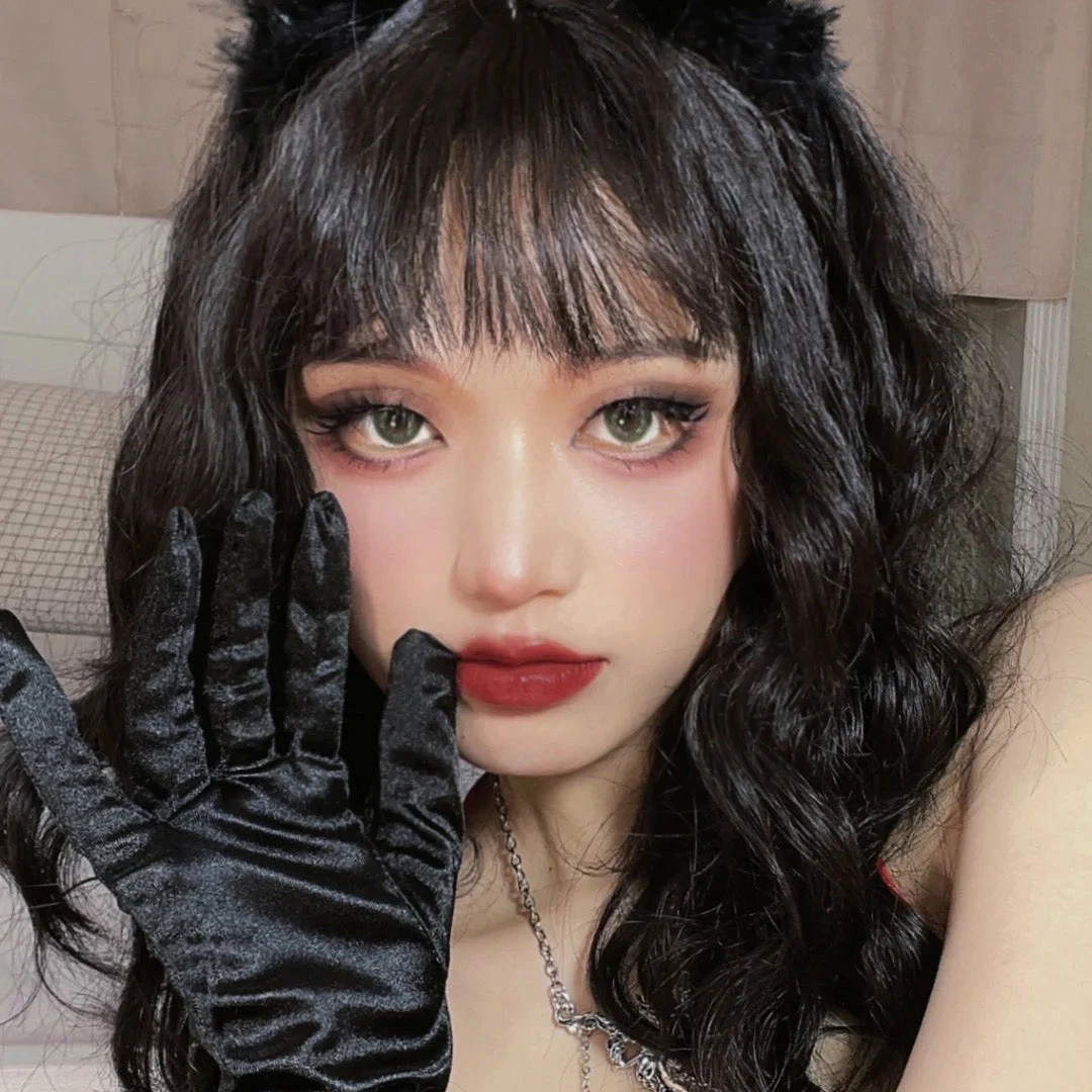 Unzzy HOT SALE Lolita Black Long Curly Wig KF82646 4 Unzzy HOT SALE Lolita Black Long Curly Wig KF82646