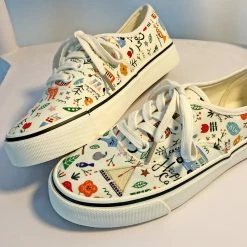 Unzzy Hand Drawn Doodle Canvas Shoes KF9543 HOT SALE