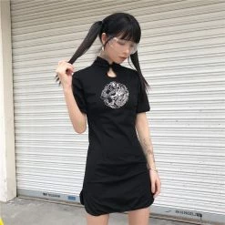 Unzzy Dark Embroidered Skirt KF90733