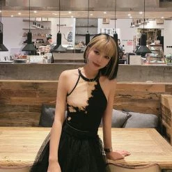 Unzzy Black And Yellow Short Straight Wig KF81755