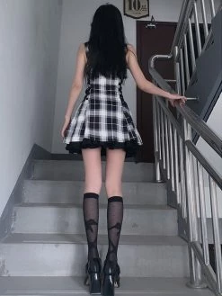 Unzzy Plaid Pleated Dress KF82094