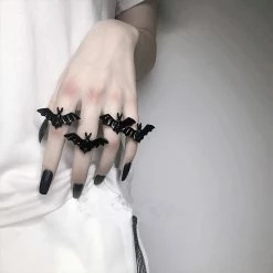 Unzzy HOT SALE Dark Gothic Bat Ring KF90777