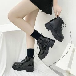 Unzzy Black Martin Boots KF9401