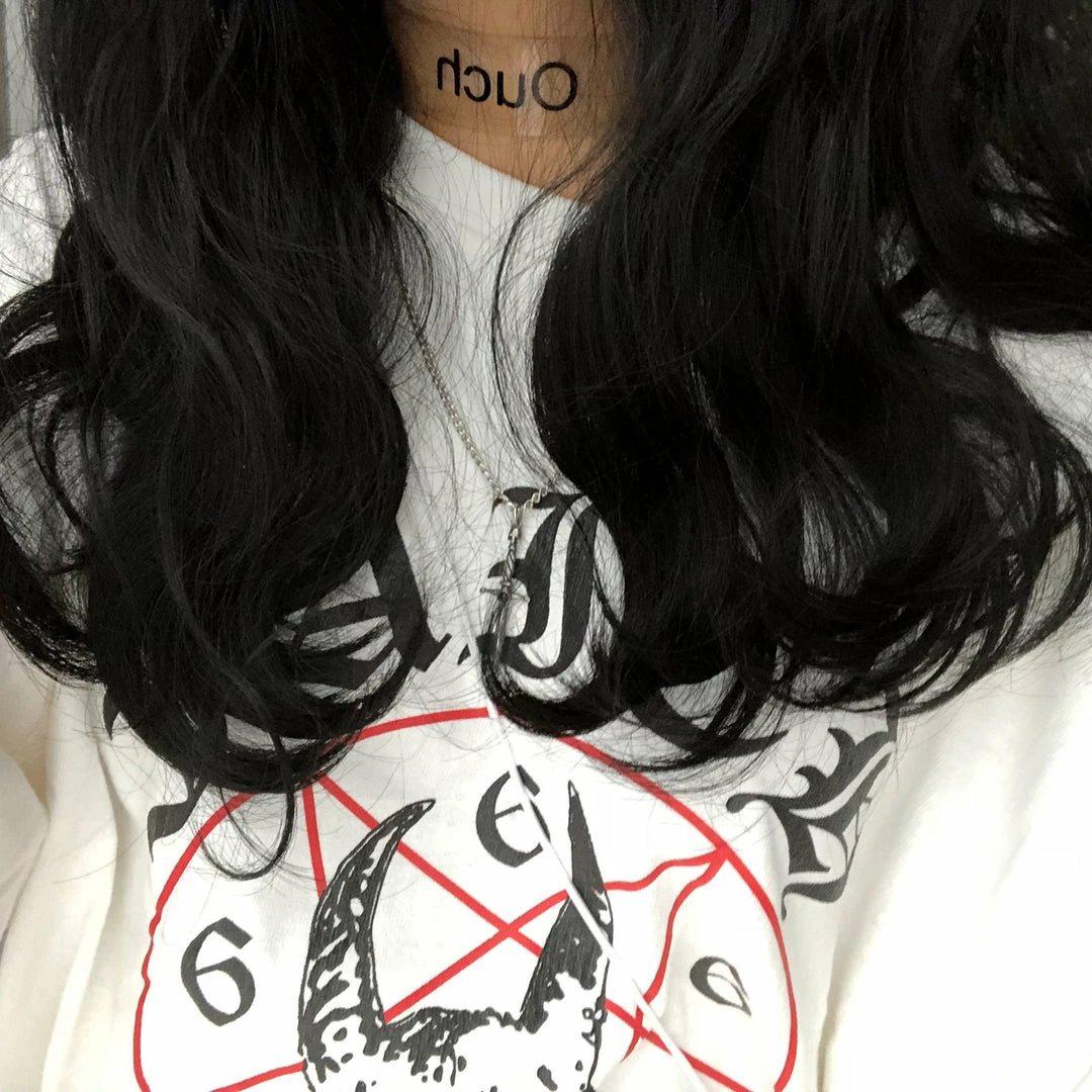 Unzzy Black Long Roll Wig KF90275 HOT SALE 2 Unzzy Black Long Roll Wig KF90275 HOT SALE