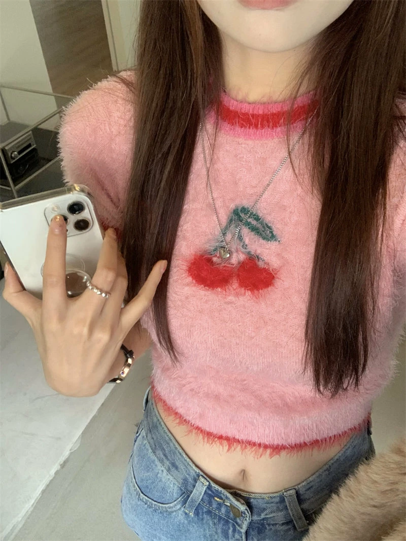 Unzzy Cherry Soft Waxy Knitted Blouse KF82573 5 Unzzy Cherry Soft Waxy Knitted Blouse KF82573