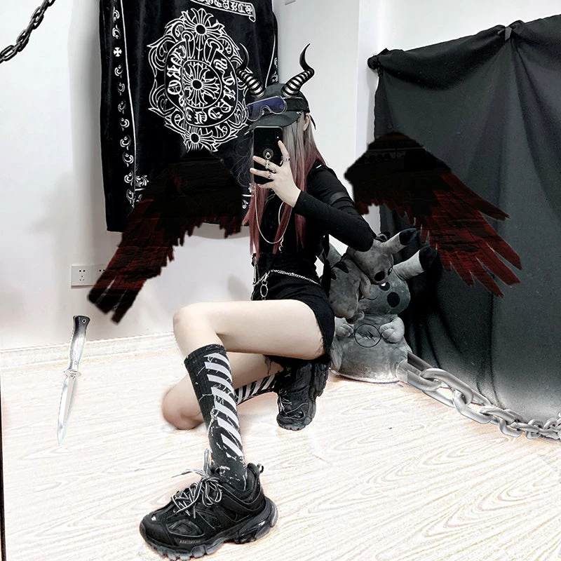 Unzzy HOT SALE Fashion Black And White Socks KF90442 2 Unzzy HOT SALE Fashion Black And White Socks KF90442