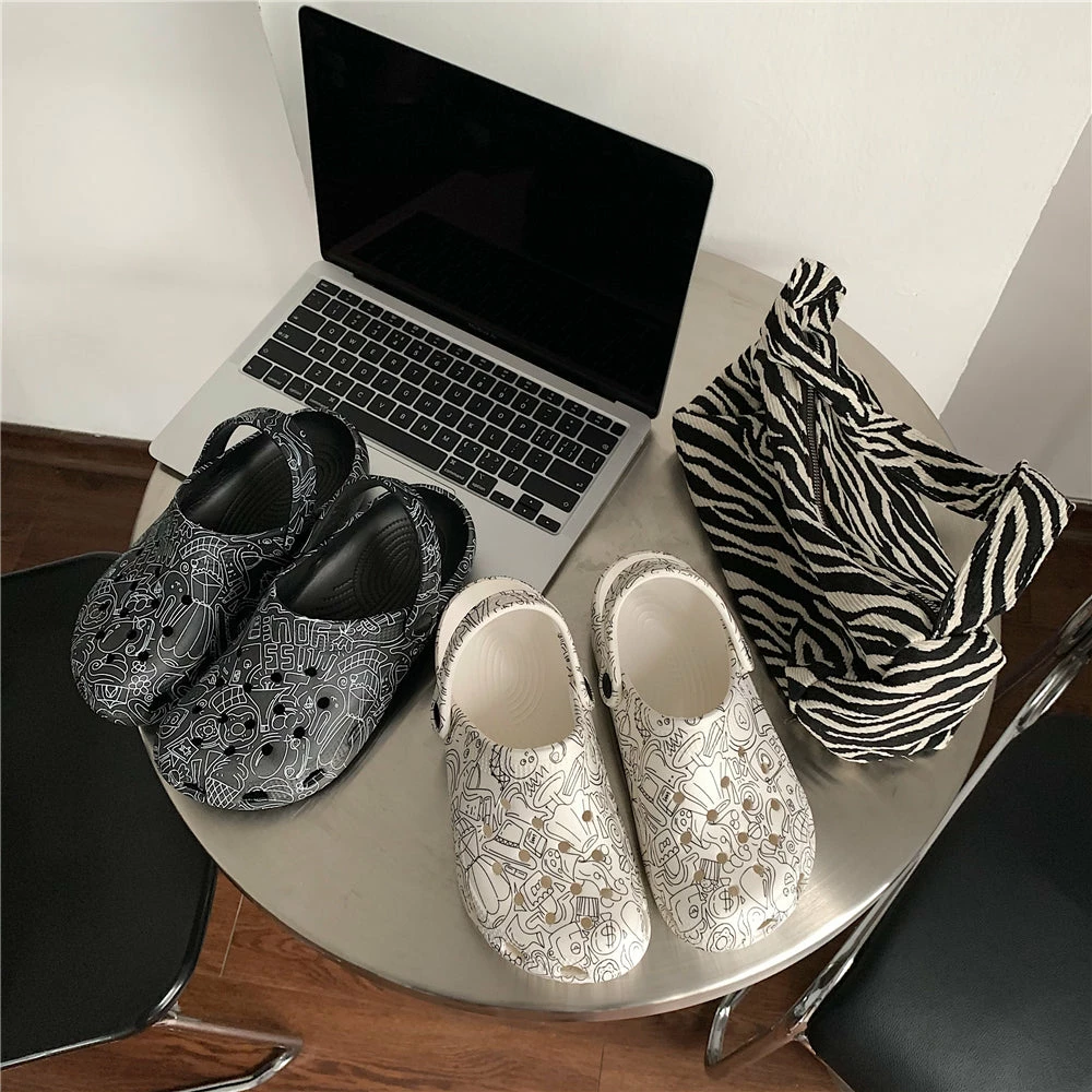 Unzzy Couple Beach Slippers KF82200 2 Unzzy Couple Beach Slippers KF82200