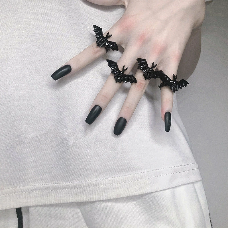 Unzzy HOT SALE Dark Gothic Bat Ring KF90777 3 Unzzy HOT SALE Dark Gothic Bat Ring KF90777