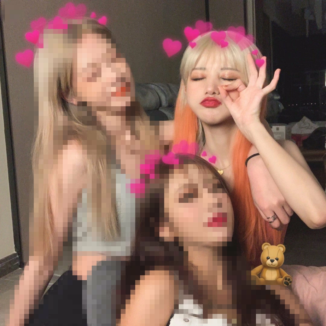 Unzzy Orange Long Straight Wig KF81411 4 Unzzy Orange Long Straight Wig KF81411