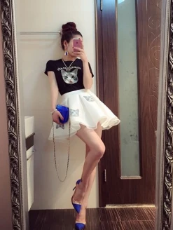 Unzzy Cute Cat Sister T -Shirt And Skirt Set KF26010