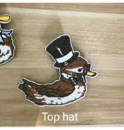 Unzzy HOT SALE Embroidered Duck Styling Brooch KF80052