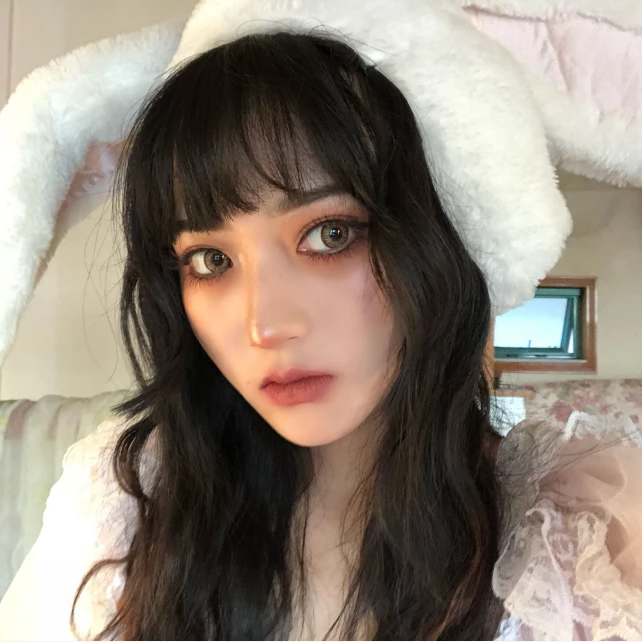 Unzzy Black Long Roll Wig KF90275 HOT SALE 5 Unzzy Black Long Roll Wig KF90275 HOT SALE