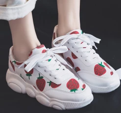 Unzzy Strawberry Canvas Shoes KF90565