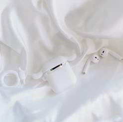 Unzzy Cute Apple Bluetooth Earphone Case KF82730