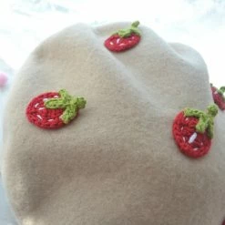 Unzzy HOT SALE Strawberry Beret KF9363