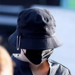 Unzzy V Bucket Hat KF30298