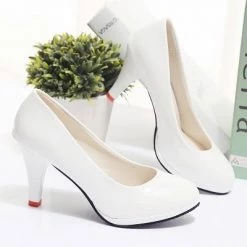 Unzzy HOT SALE Vintage High Heels KF2401