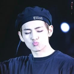 Unzzy V “Elliotiâ€?Black Cap KF30321