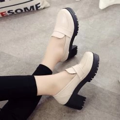 Unzzy Retro High Heels Shoes KF2249 HOT SALE