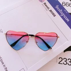 Unzzy Heart-shaped Glasses KF81282