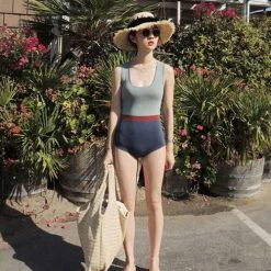 Unzzy Colorblock Siamese Swimsuit KF50024