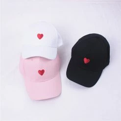 Unzzy Heart-shaped Baseball Cap KF50016