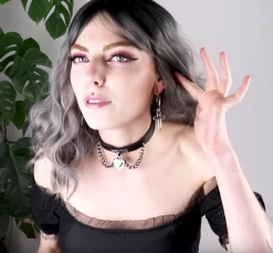 Unzzy Fashion Long Roll Wig KF90095 29 Unzzy Fashion Long Roll Wig KF90095