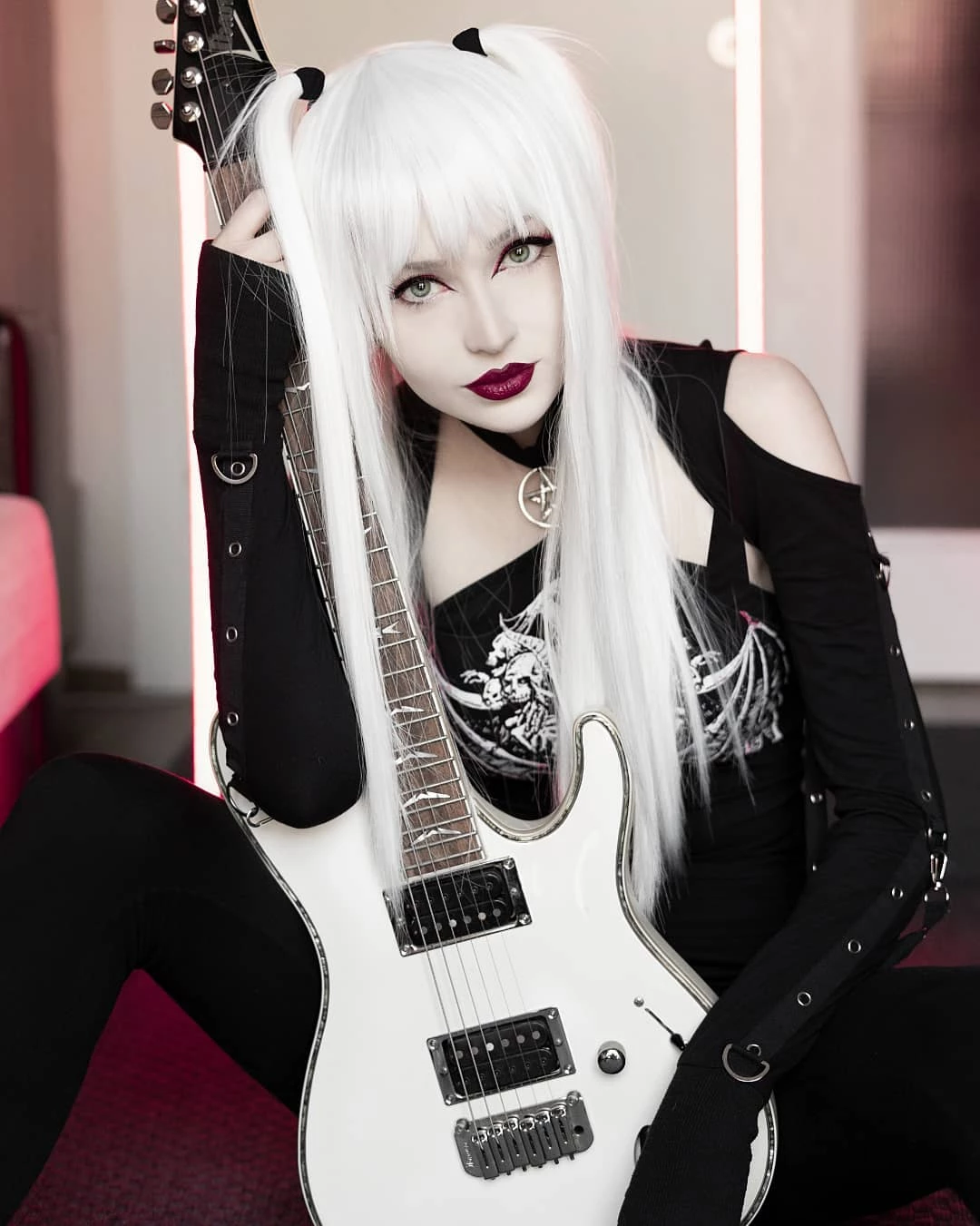 Unzzy LOLITA Long STRAIGHT WIG KF82285 2 Unzzy LOLITA Long STRAIGHT WIG KF82285