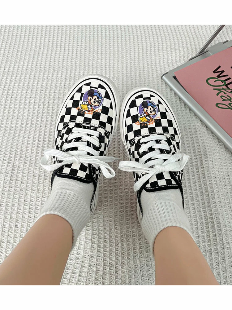 Unzzy ULZZANG Hand-painted Canvas Shoes KF82633 2 Unzzy ULZZANG Hand-painted Canvas Shoes KF82633