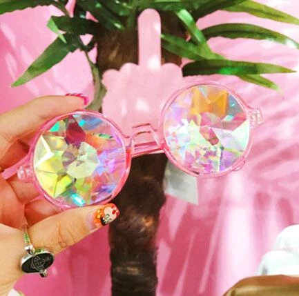 Kfashionstyle HOT SALE FREE Shipping Vintage Kaleidoscope Illusion Sunglasses KF2090 3 Kfashionstyle HOT SALE FREE Shipping Vintage Kaleidoscope Illusion Sunglasses KF2090