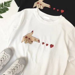 Unzzy HOT SALE Embroidered Heart T-shirt KF40110